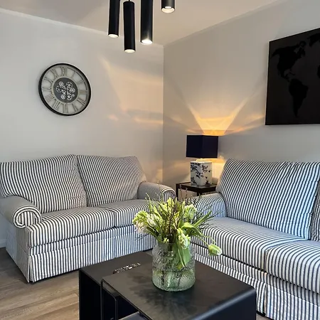 Quartier Am Weissen Gold Nr. 5 Mit Grosser Dachterrasse * Мейсен
